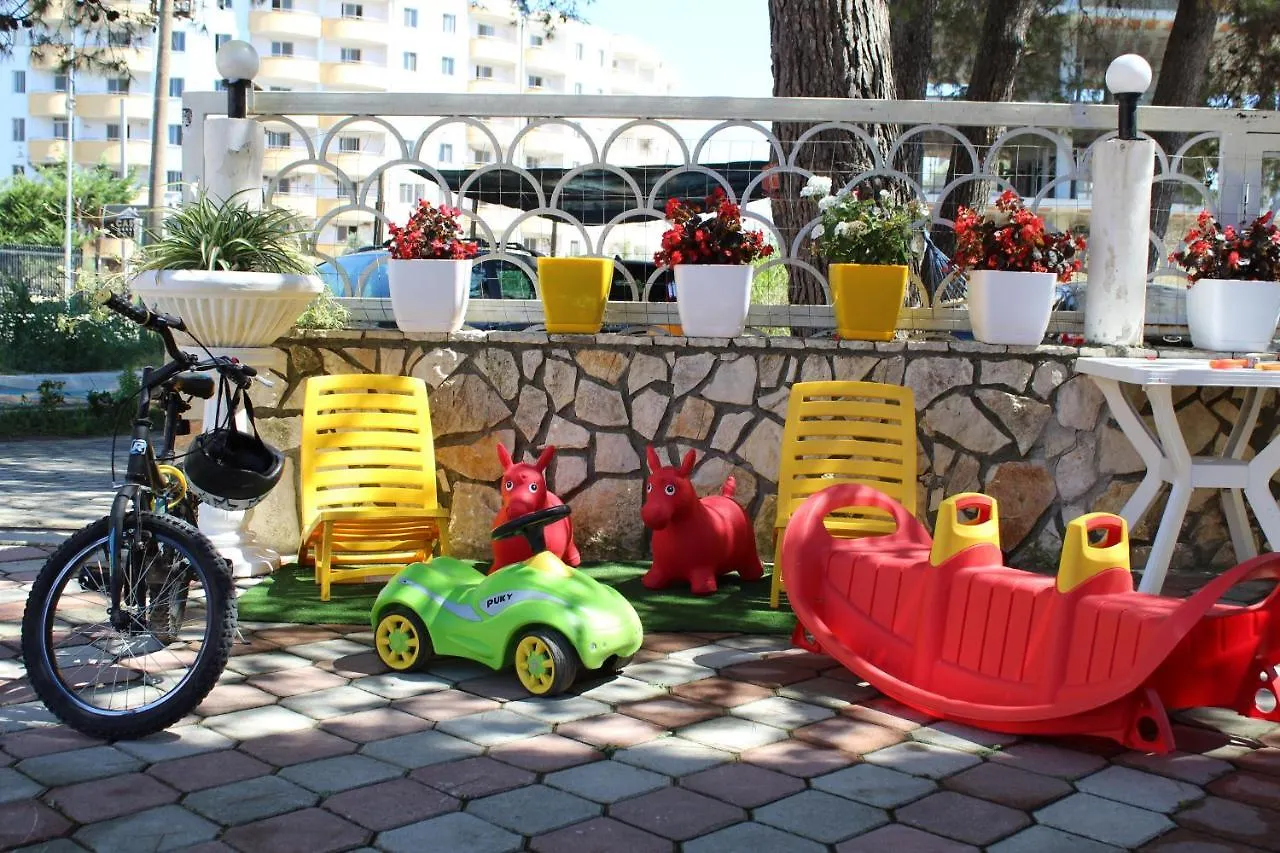 Hotel Villa Aljor Golem  Albânia
